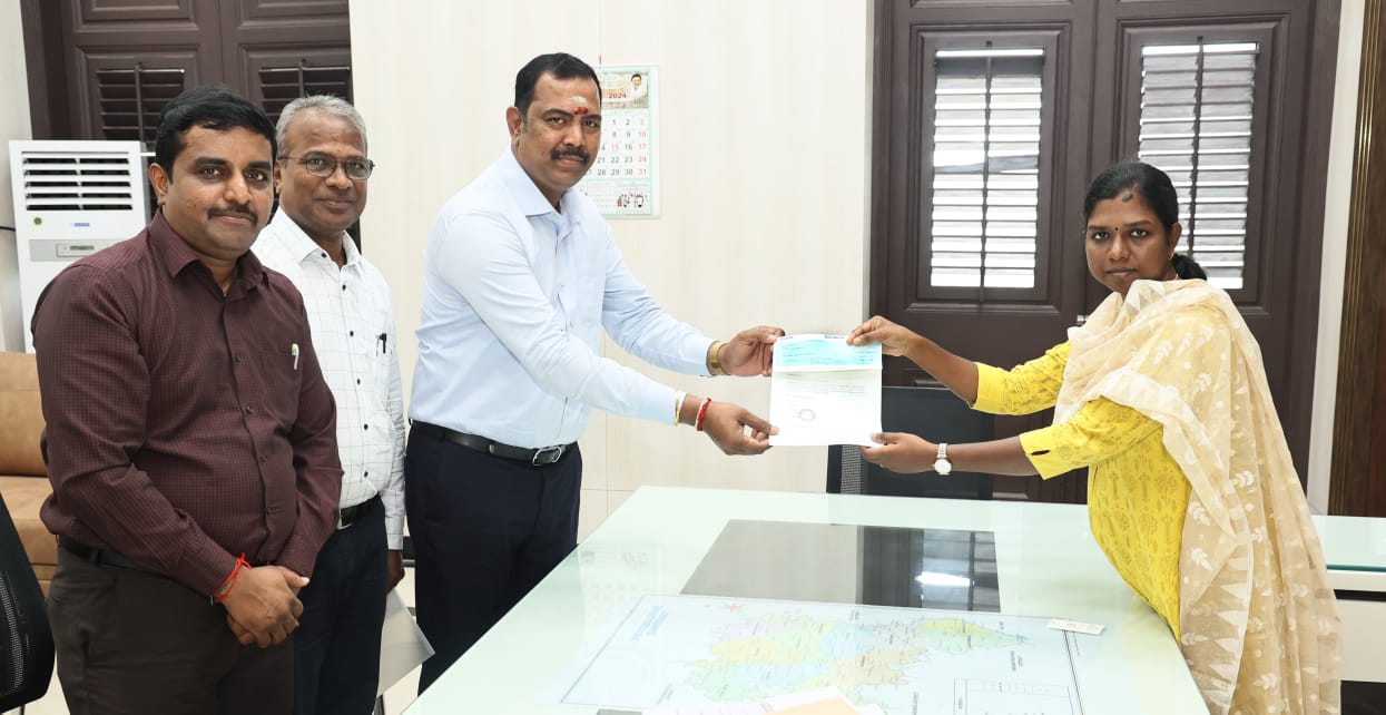 CSR activities of KALS Group - Donation to Kerala Chief Minister for flood relief